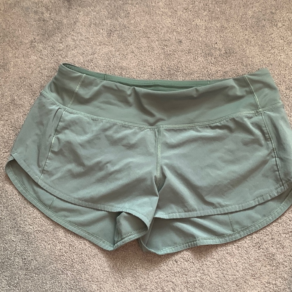 Lululemon green speed up shorts